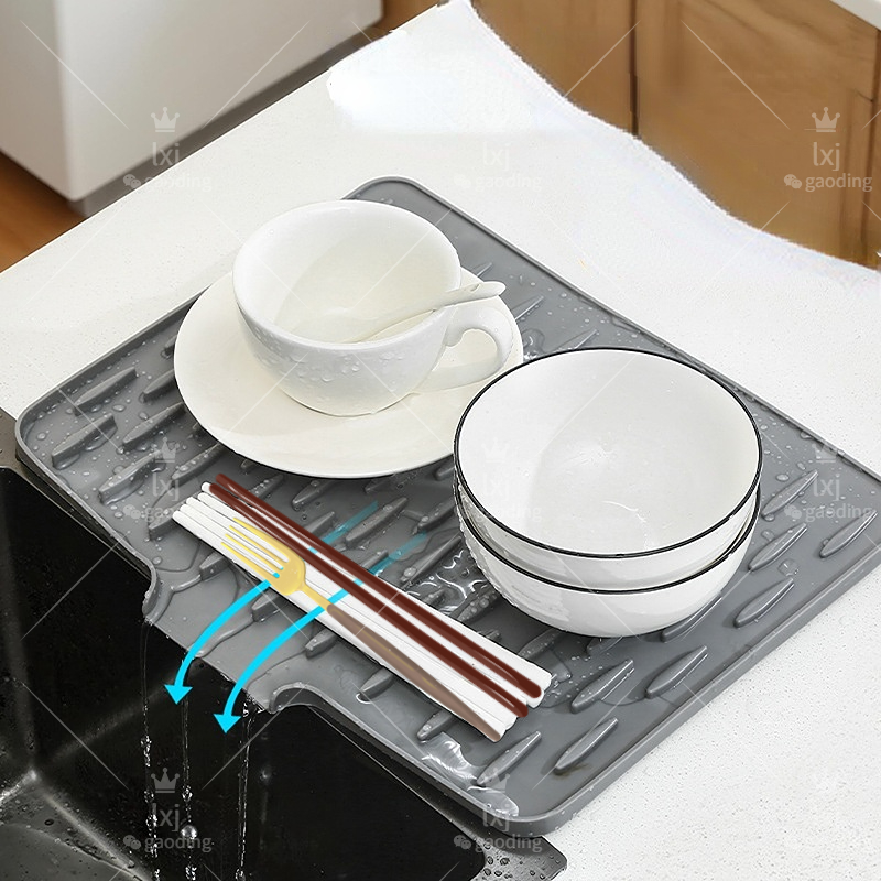 Kitchen Gadgets Of 2025 - 2025年製 食器乾燥マット 水こぼれ防止 シリコン製乾燥スロープ ドレンパッド 耐熱