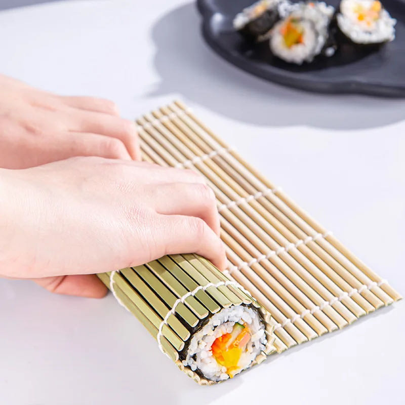 Kitchen Gadgets For Seniors - DIY 竹寿司メーカーローリングマット寿司ツールライスローラーキッチンガジェットハンドメーカー食品ライスロール型調理アクセサリー