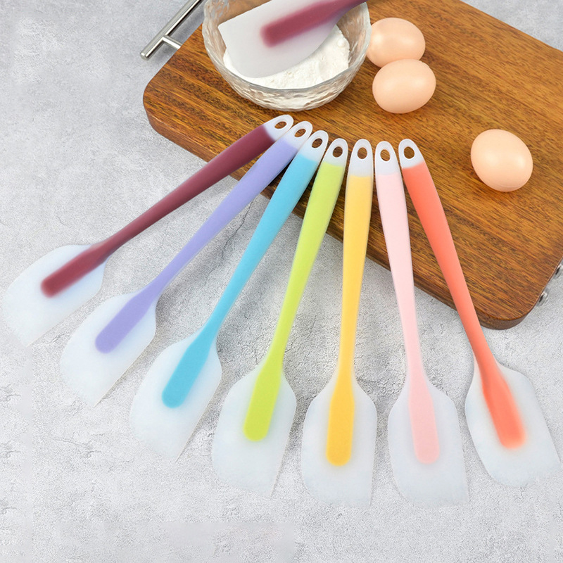 2 サイズのシリコンスクレーパー、耐熱性、ノンスティック、柔 - Kitchen Gadgets You Must Have のレビューと価格