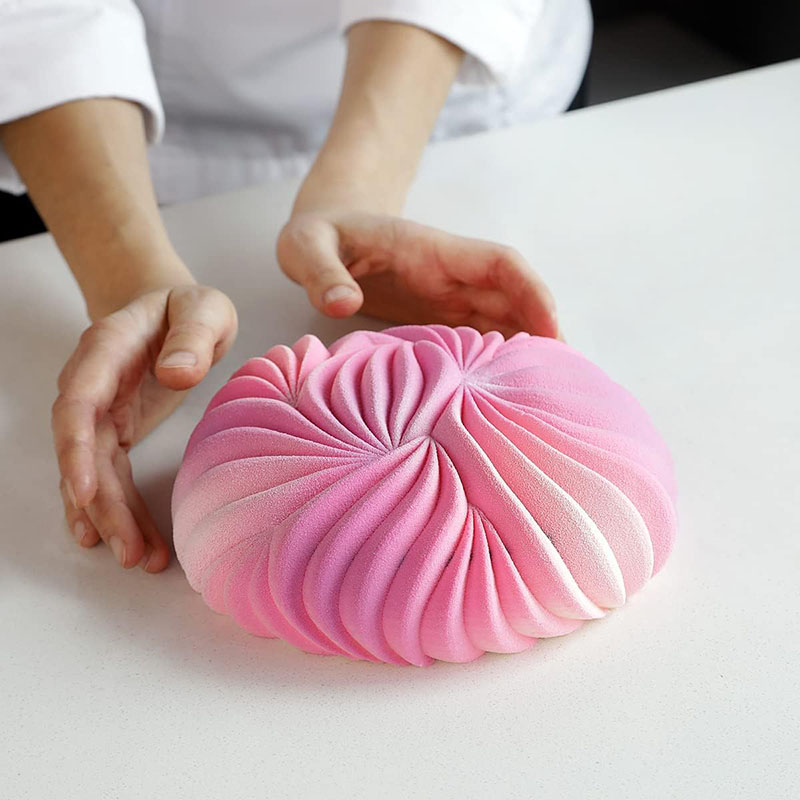 ラウンドムースケーキパンベーキング用大型砂丘シリコーン型 3 - Kitchen Gadgets Deals のレビューと価格