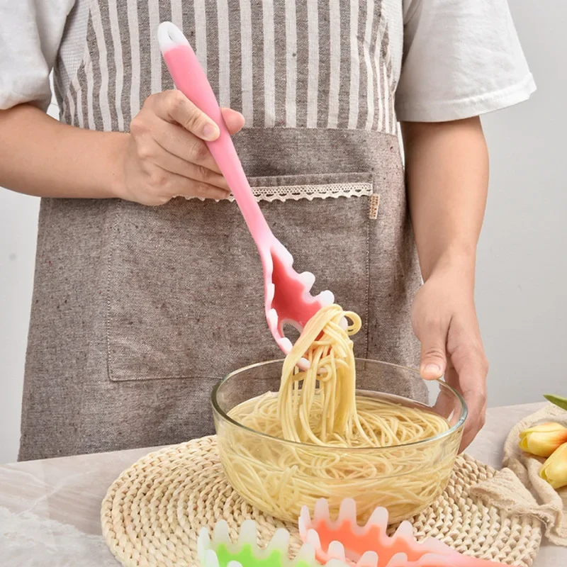 28cmロングハンドルスパゲッティスプーンシリコン麺盛り付け - Kitchen Gadgets Pasta のレビューと価格